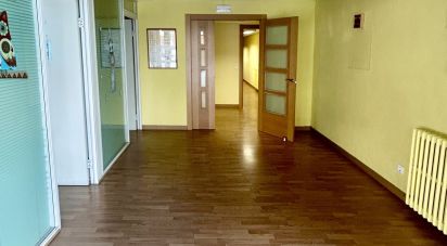 Apartment 5 bedrooms of 200 m² in León (24002)