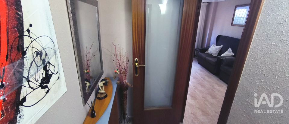 Piso 3 habitaciones de 61 m² en L'Hospitalet de Llobregat (08907)