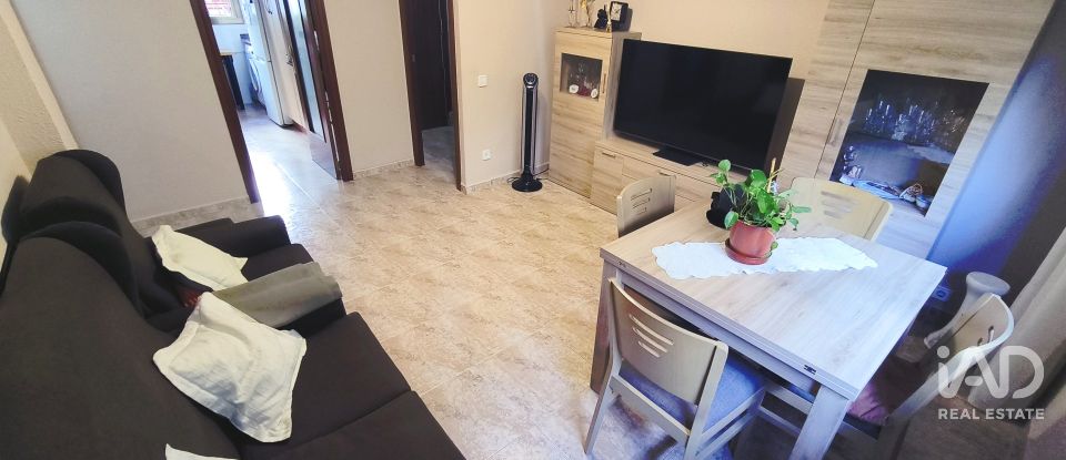 Piso 3 habitaciones de 61 m² en L'Hospitalet de Llobregat (08907)