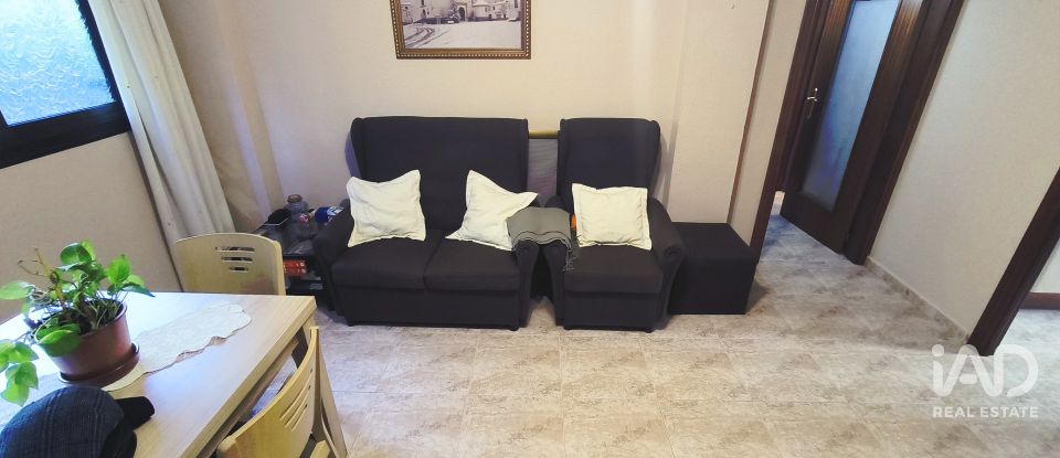 Piso 3 habitaciones de 61 m² en L'Hospitalet de Llobregat (08907)