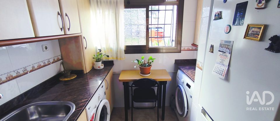 Piso 3 habitaciones de 61 m² en L'Hospitalet de Llobregat (08907)