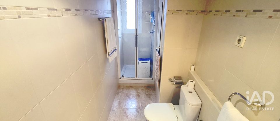 Piso 3 habitaciones de 61 m² en L'Hospitalet de Llobregat (08907)