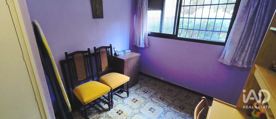 Piso 3 habitaciones de 61 m² en L'Hospitalet de Llobregat (08907)