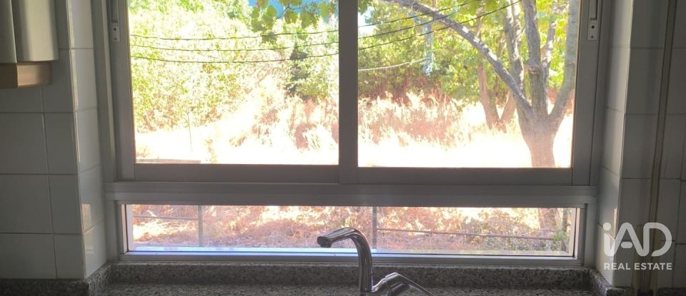 Maison 4 chambres de 98 m² à Villarrin del Paramo (24252)