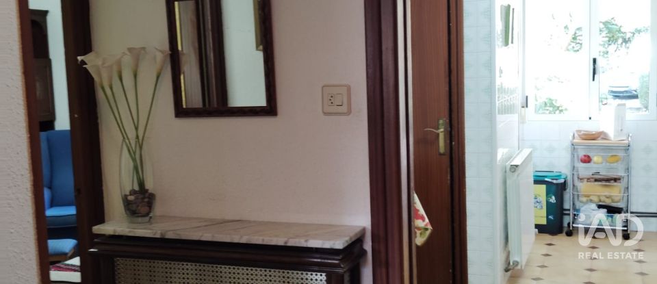 Apartment 3 bedrooms of 68 m² in Sabiñánigo (22600)