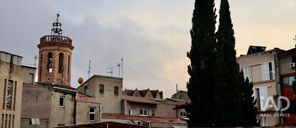 Apartment 3 bedrooms of 221 m² in Sabadell (08201)