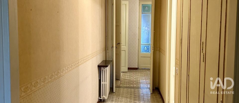 Apartment 3 bedrooms of 221 m² in Sabadell (08201)