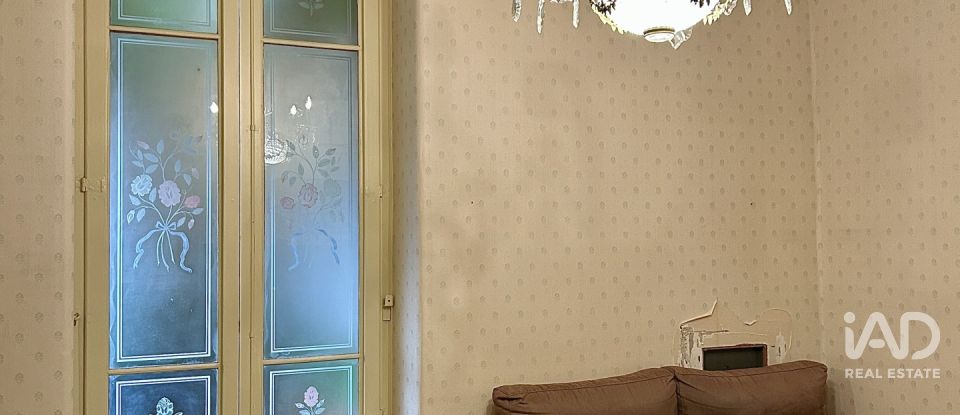 Apartment 3 bedrooms of 221 m² in Sabadell (08201)