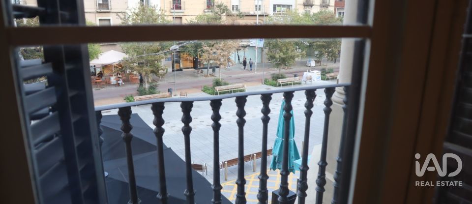 Apartment 3 bedrooms of 221 m² in Sabadell (08201)