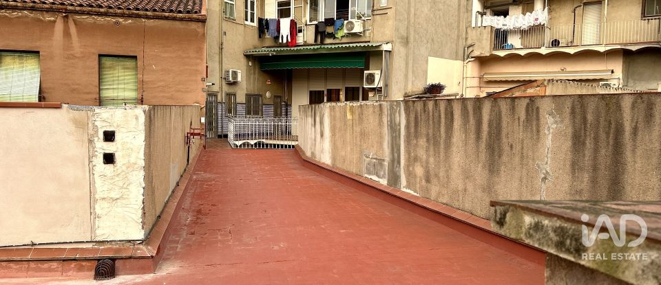 Apartment 3 bedrooms of 221 m² in Sabadell (08201)