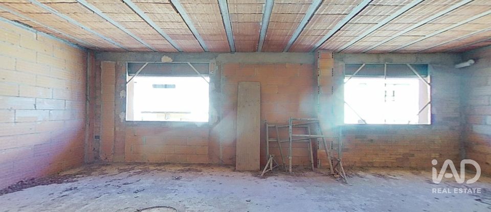 Casa/villa 4 habitacions de 246 m² a Rosselló (25124)