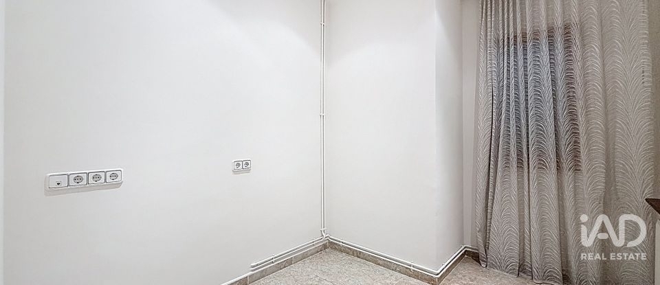 Duplex 4 chambres de 119 m² à Canet de Mar (08360)