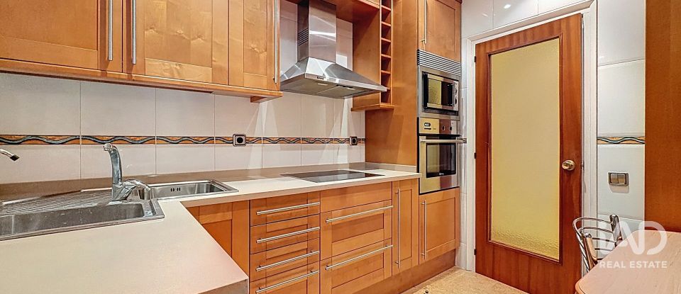 Duplex 4 chambres de 119 m² à Canet de Mar (08360)