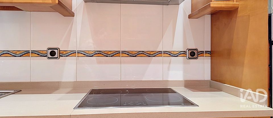 Duplex 4 chambres de 119 m² à Canet de Mar (08360)