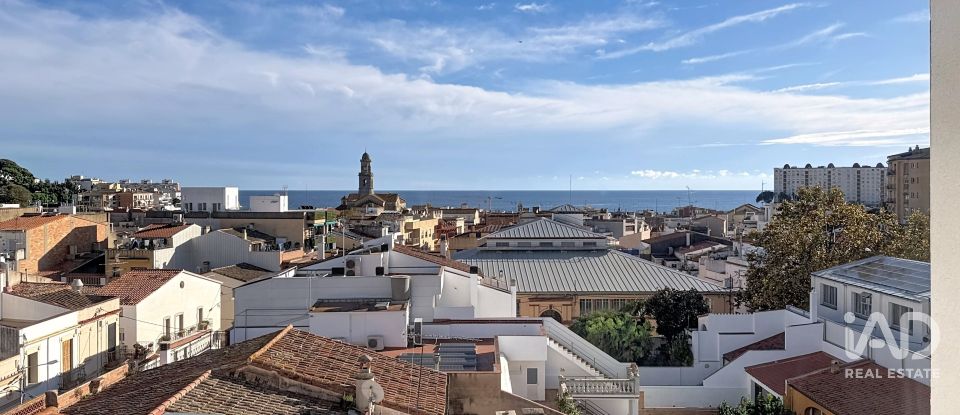 Duplex 4 chambres de 119 m² à Canet de Mar (08360)