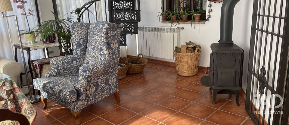 Casa 4 habitaciones de 303 m² en Cártama (29570)