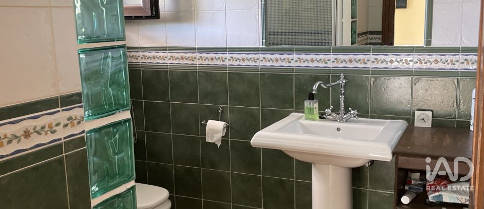 Casa 4 habitaciones de 303 m² en Cártama (29570)