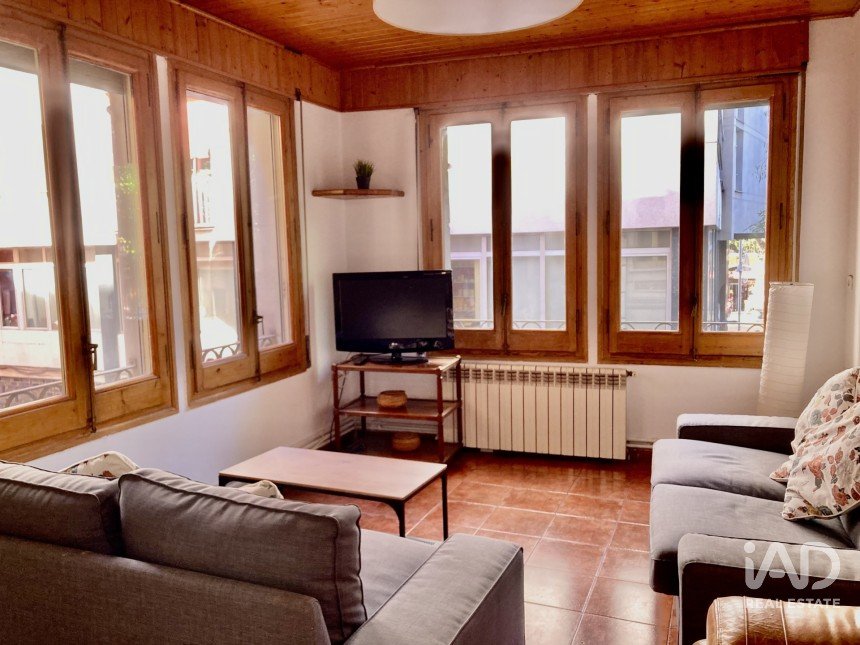 Piso 4 habitaciones de 129 m² en Barcelona (08001)