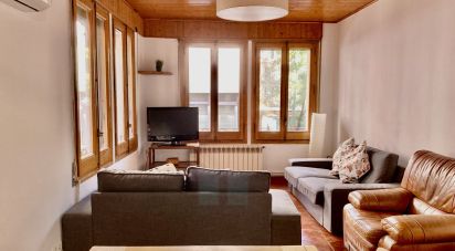 Piso 4 habitaciones de 129 m² en Barcelona (08001)