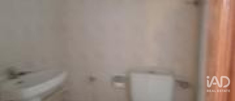 Maison 0 chambre de 118 m² à Ferrol (15402)