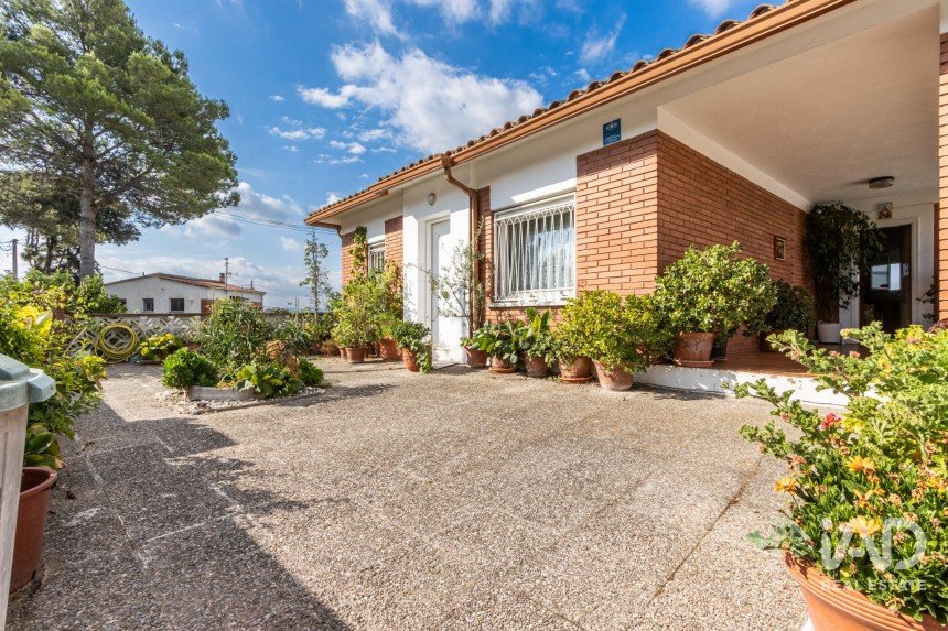 House 4 bedrooms of 170 m² in Lliça d'Amunt (08186)