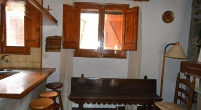 Village house 4 bedrooms of 213 m² in Garzola (25736)