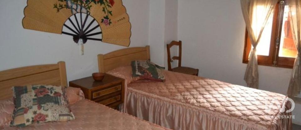 Casa de poble 4 habitacions de 213 m² a Garzola (25736)