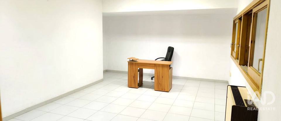 Shop / premises commercial of 1,044 m² in Vinyols i els Arcs (43391)