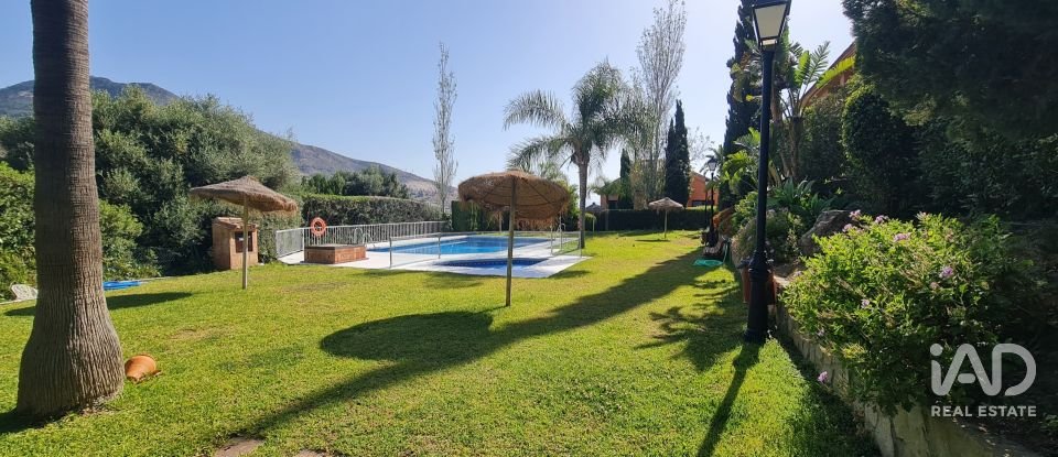 Cottage 3 bedrooms of 257 m² in Pueblo Benalmadena (29639)