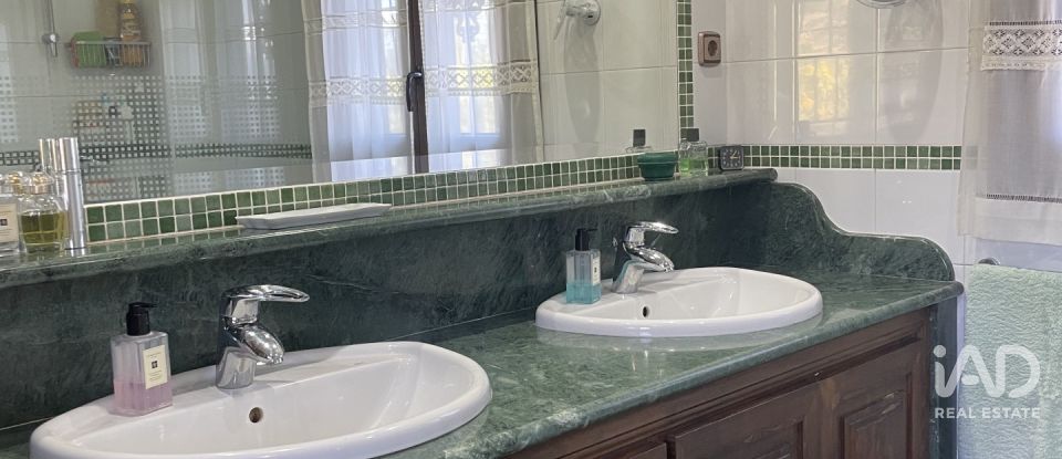 Casa 4 habitaciones de 303 m² en Cártama (29570)