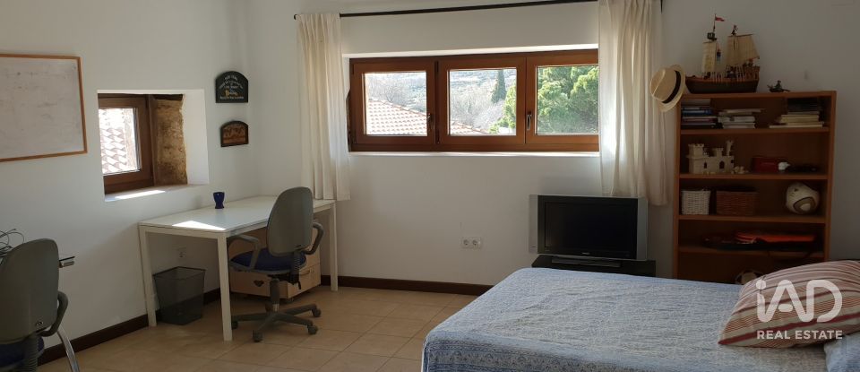 Casa senyorial 4 habitacions de 307 m² a Villamiel (10893)