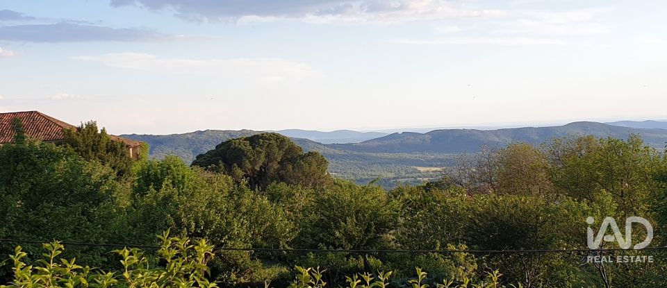 Casa senyorial 4 habitacions de 307 m² a Villamiel (10893)
