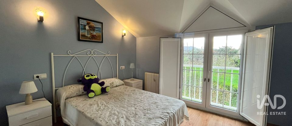 Maison 4 chambres de 250 m² à Lago (15551)