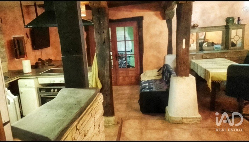 Casa rústica 3 habitacions de 285 m² a El Callejo (48890)