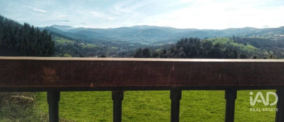 Casa rústica 3 habitacions de 285 m² a El Callejo (48890)