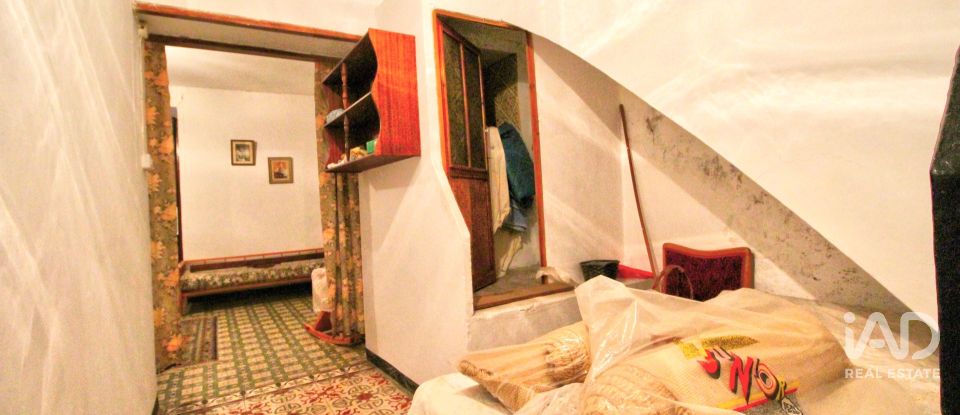 Maison de village 4 chambres de 364 m² à Adsubia (03786)