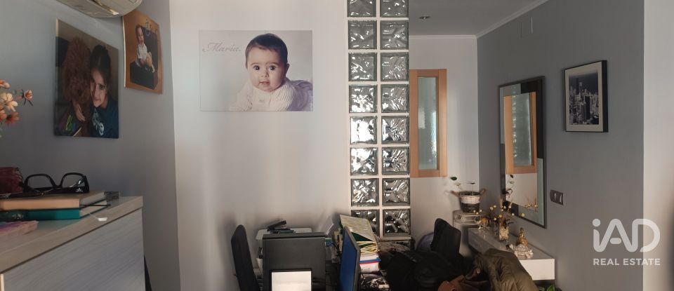 Piso 3 habitaciones de 65 m² en Sant Andreu de la Barca (08740)