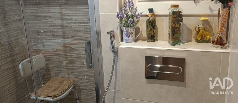 Piso 3 habitaciones de 65 m² en Sant Andreu de la Barca (08740)