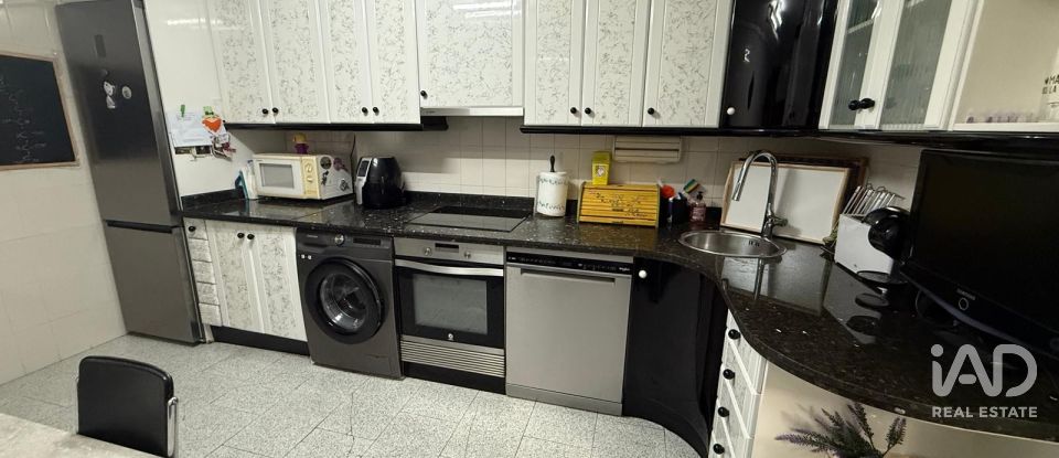 Appartement 3 chambres de 94 m² à León (24002)