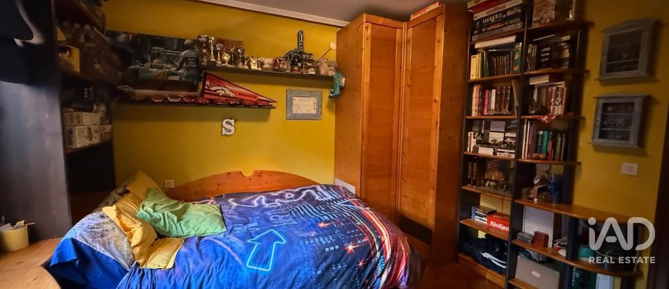 Appartement 3 chambres de 94 m² à León (24002)