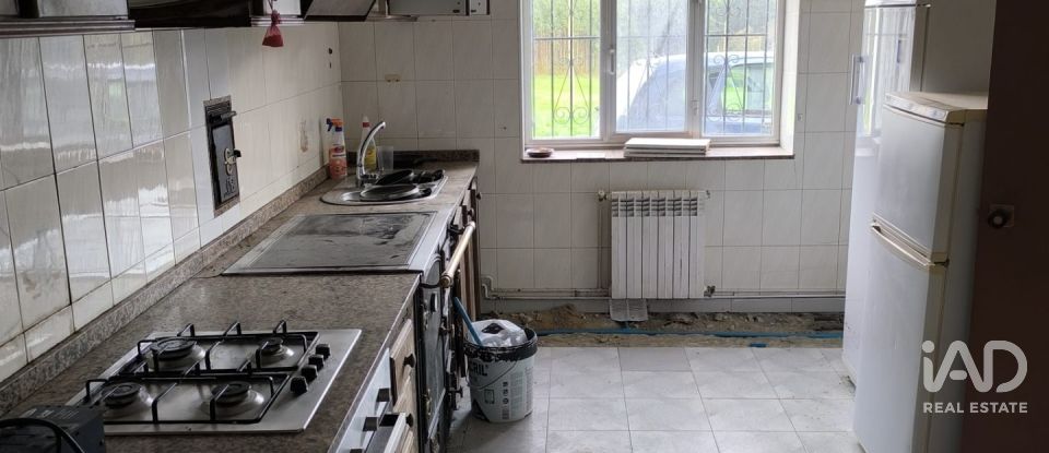 Casa rústica 7 habitacions de 237 m² a Cerdido (15530)