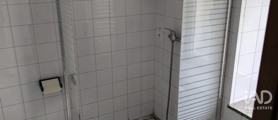 Casa rústica 7 habitacions de 237 m² a Cerdido (15530)