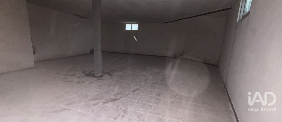 Shop / premises commercial of 140 m² in Carrión de Calatrava (13150)