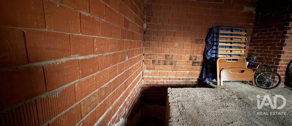 Shop / premises commercial of 140 m² in Carrión de Calatrava (13150)