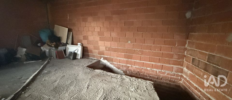 Shop / premises commercial of 140 m² in Carrión de Calatrava (13150)