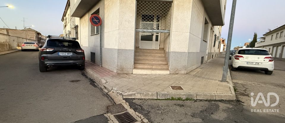 Shop / premises commercial of 140 m² in Carrión de Calatrava (13150)