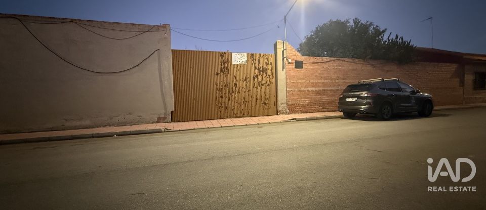 Shop / premises commercial of 400 m² in Carrión de Calatrava (13150)