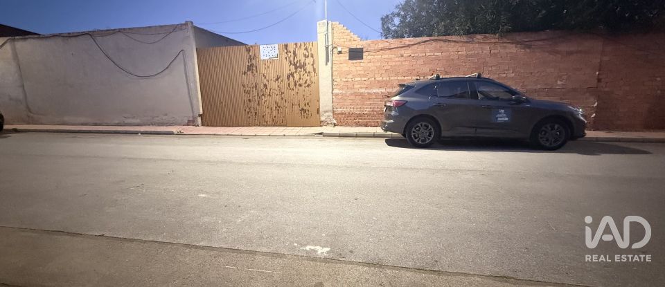 Shop / premises commercial of 400 m² in Carrión de Calatrava (13150)