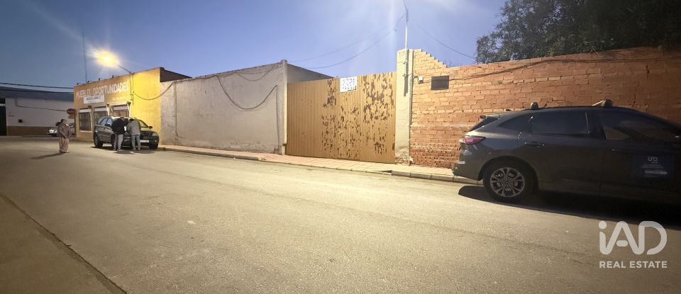 Shop / premises commercial of 400 m² in Carrión de Calatrava (13150)