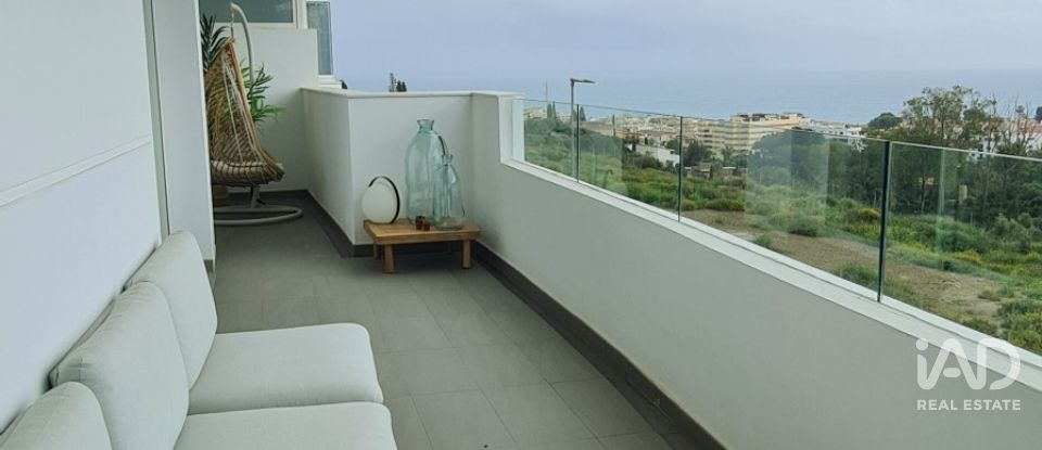 Apartment 3 bedrooms of 128 m² in Rincón de la Victoria (29730)